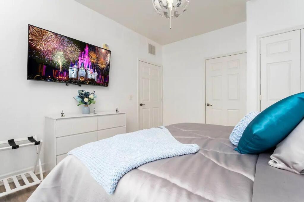 Beautiful Orlando Apt With Nemo Bedroom, 15 Min To Disney! Kissimmee Luaran gambar